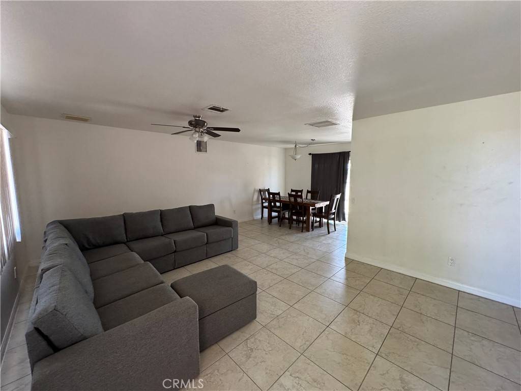 29 Palms, CA 92277,6989 N North Star AVE