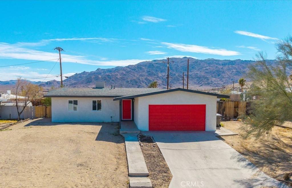 29 Palms, CA 92277,73461 El Paseo DR