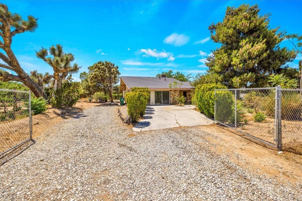Yucca Valley, CA 92284,8082 Grand AVE
