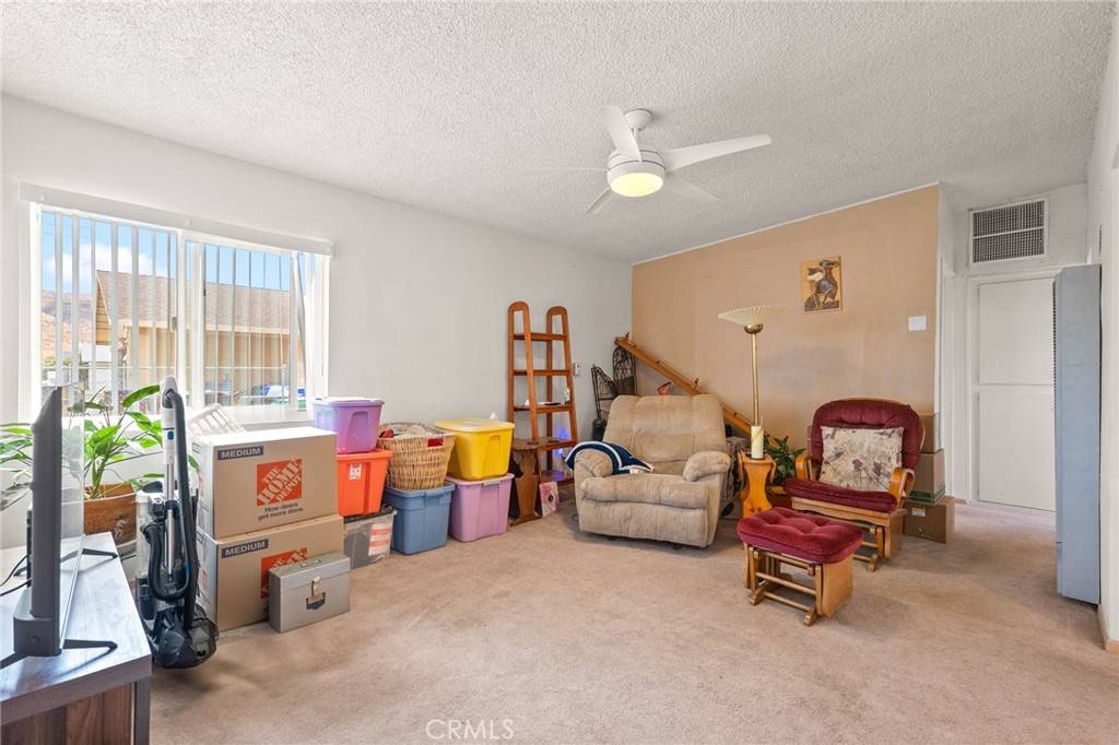 29 Palms, CA 92277,6186 Abronia AVE