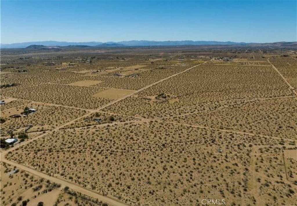 Landers, CA 92285,1690 Cambria AVE