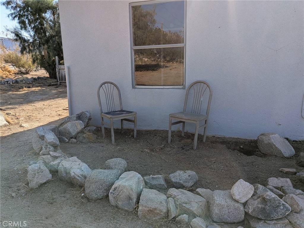 Morongo Valley, CA 92256,9163 Navajo TRL