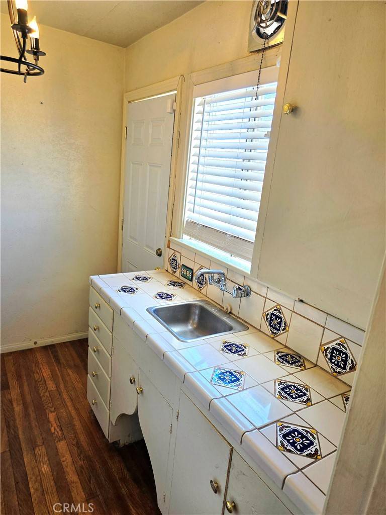 29 Palms, CA 92277,74706 Sunset DR