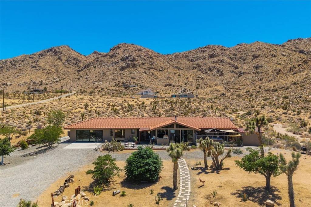 Joshua Tree, CA 92252,7880 Wesley RD