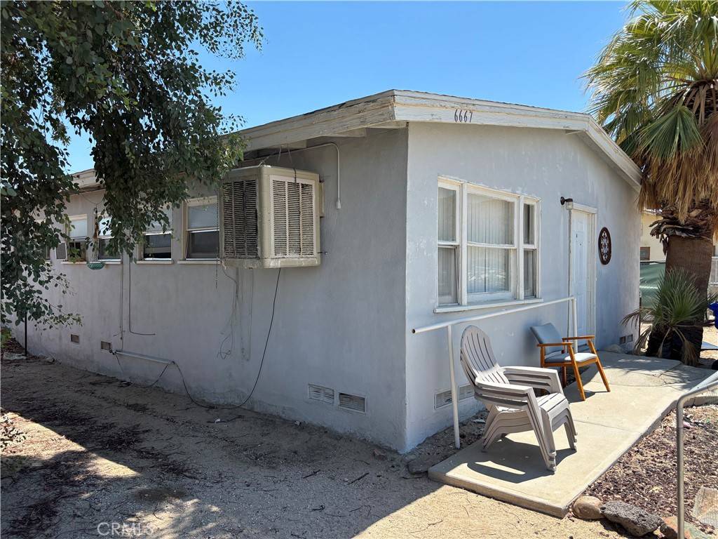 29 Palms, CA 92277,6667 Desert Queen AVE