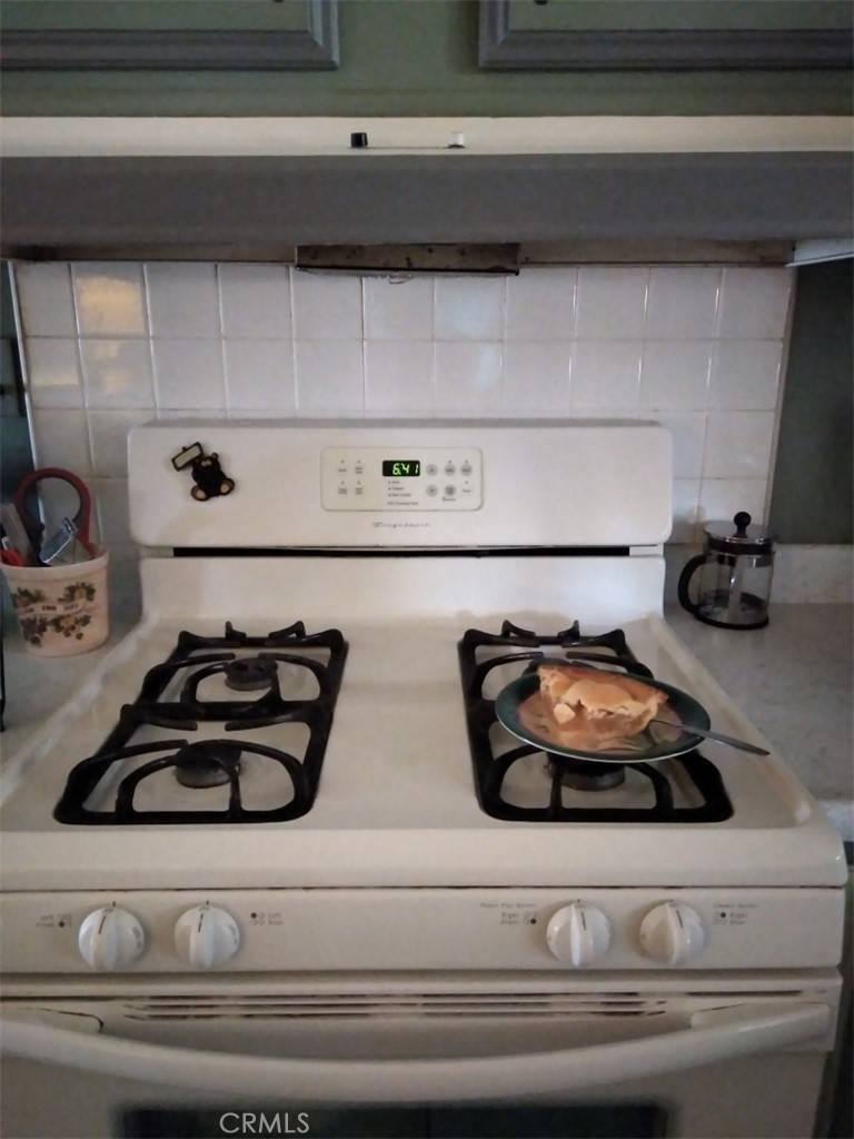 Yucca Valley, CA 92284,56254 29 Palms HWY #15