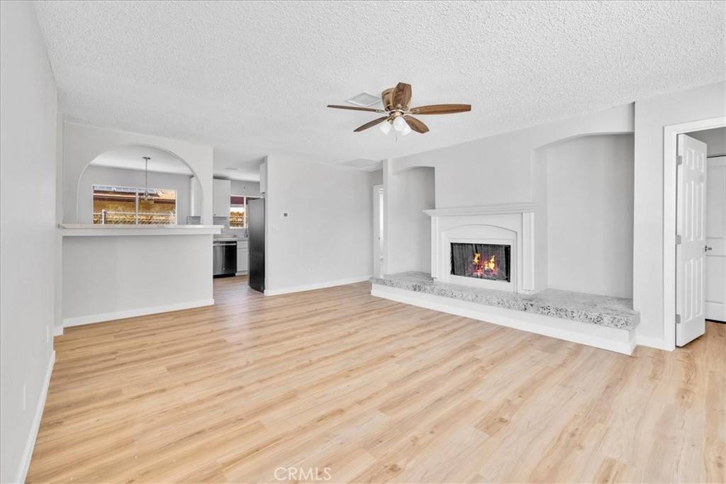 29 Palms, CA 92277,5355 Chia AVE