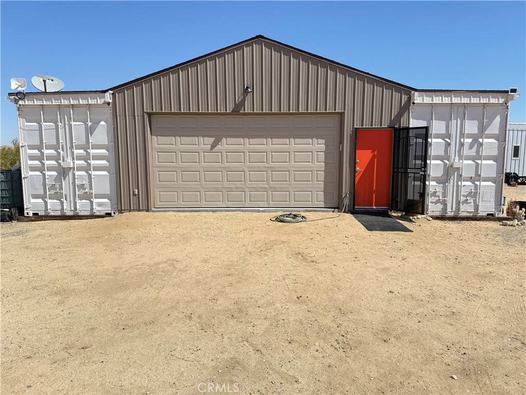 Joshua Tree, CA 92252,5178 Sun Beam AVE