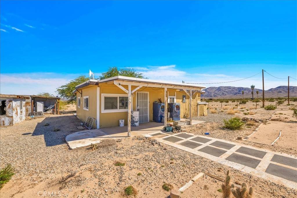 29 Palms, CA 92277,6365 Marilane