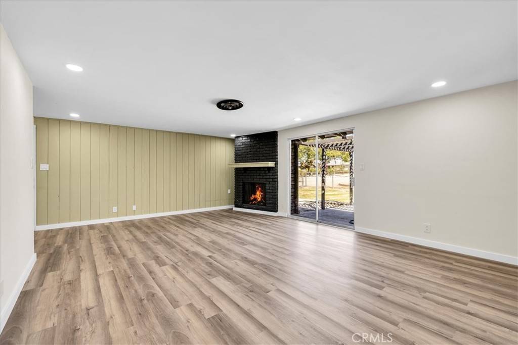 Yucca Valley, CA 92284,7165 Rubidoux Ave