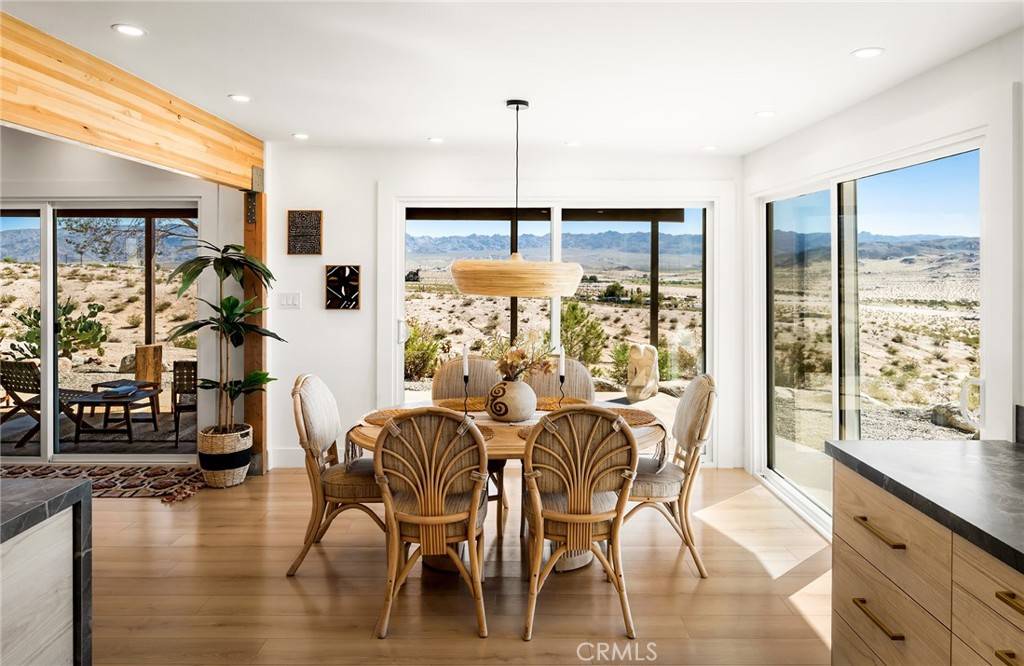 29 Palms, CA 92277,69155 Sunny Sands