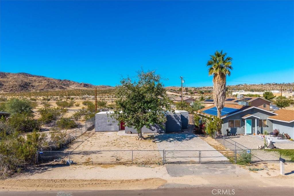 29 Palms, CA 92277,6686 Mojave AVE
