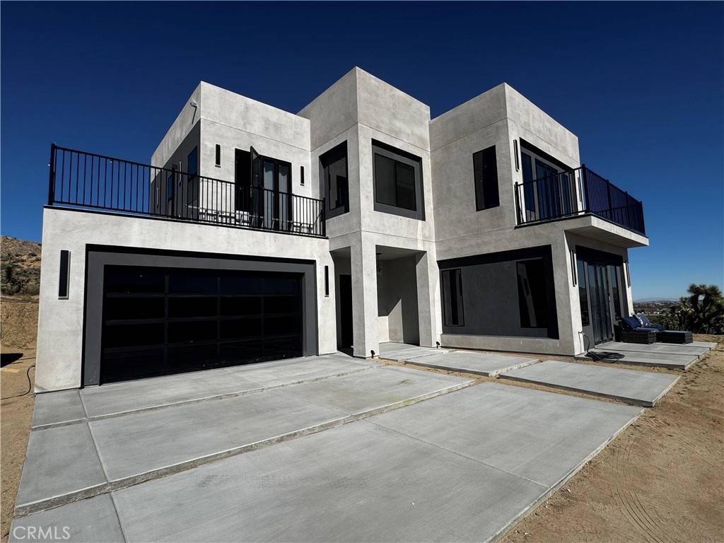 Yucca Valley, CA 92284,54576 Munson