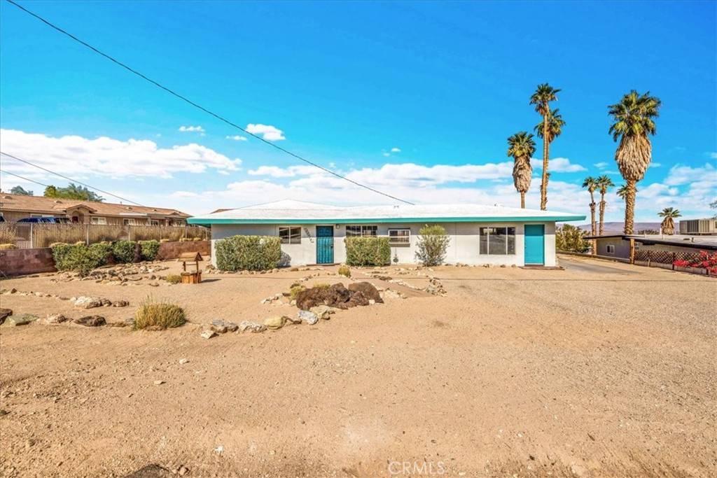 29 Palms, CA 92277,73484 Desert Trail