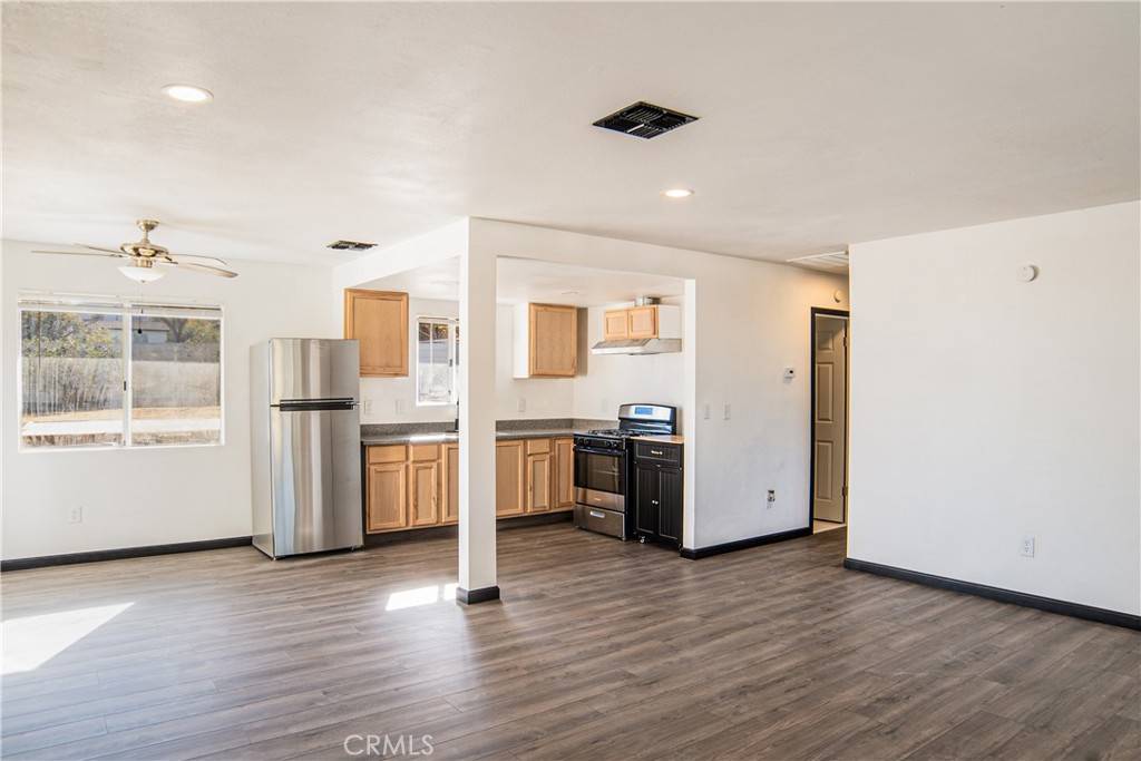 Joshua Tree, CA 92252,61593 Capilla