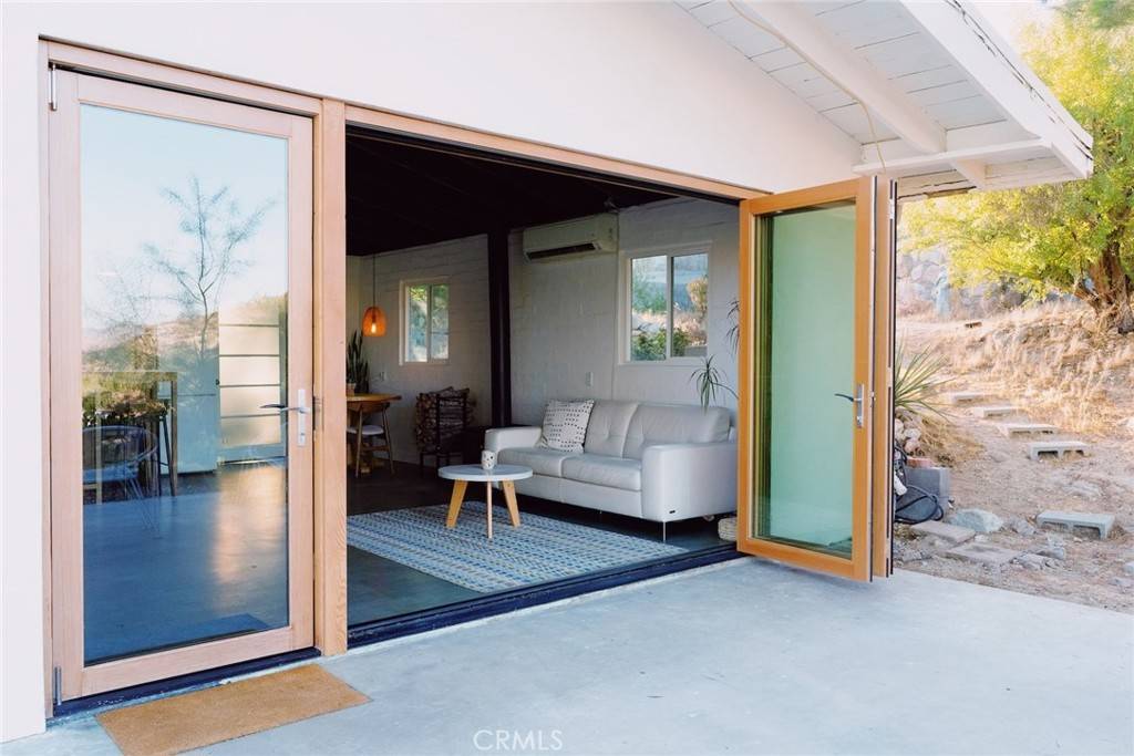 Morongo Valley, CA 92256,48938 Mockingbird LN