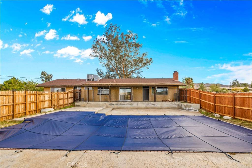 Yucca Valley, CA 92284,58116 Desert Gold DR