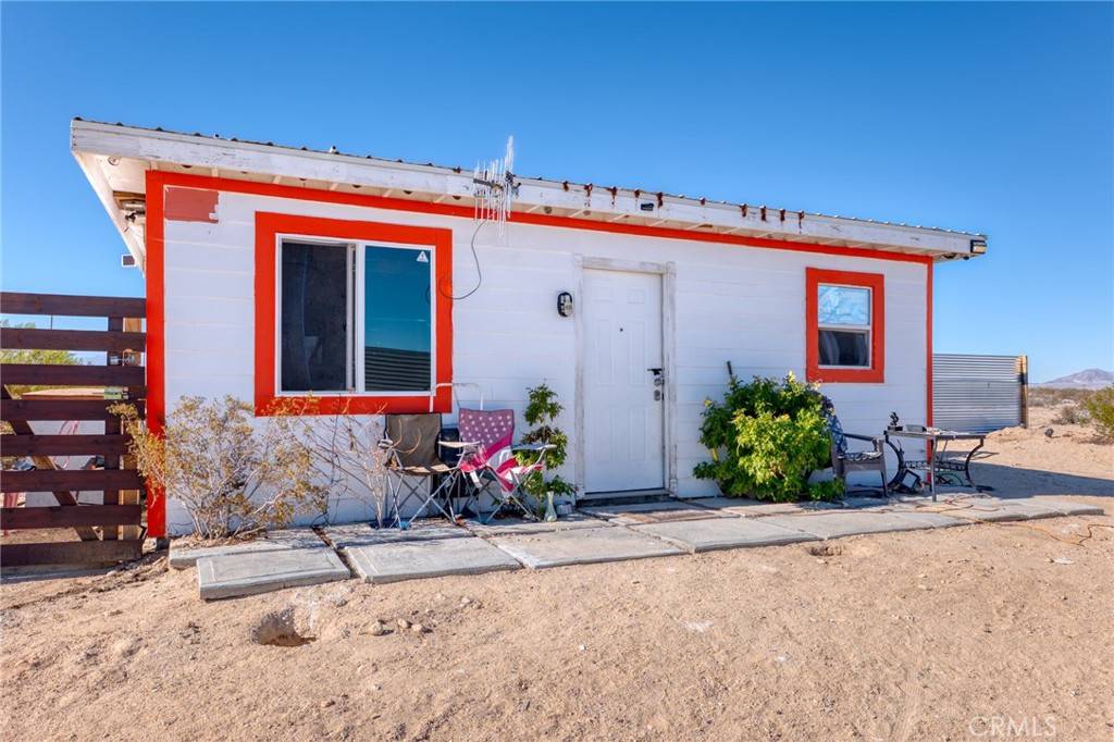 29 Palms, CA 92277,800 Brant Cross RD