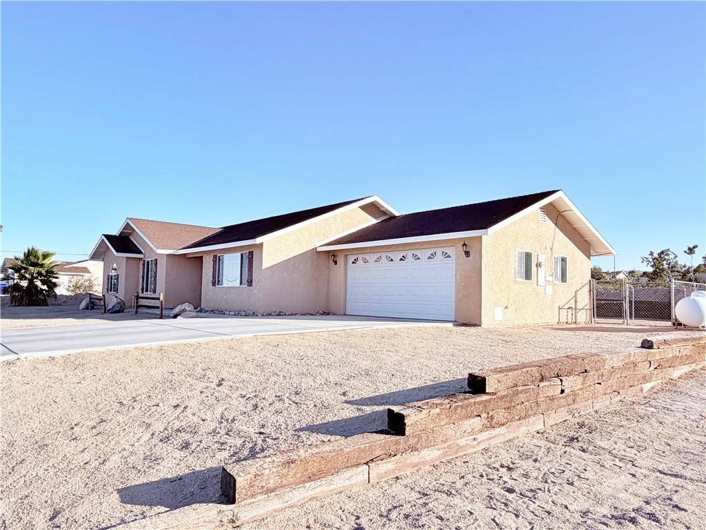 29 Palms, CA 92277,74541 Sunrise DR
