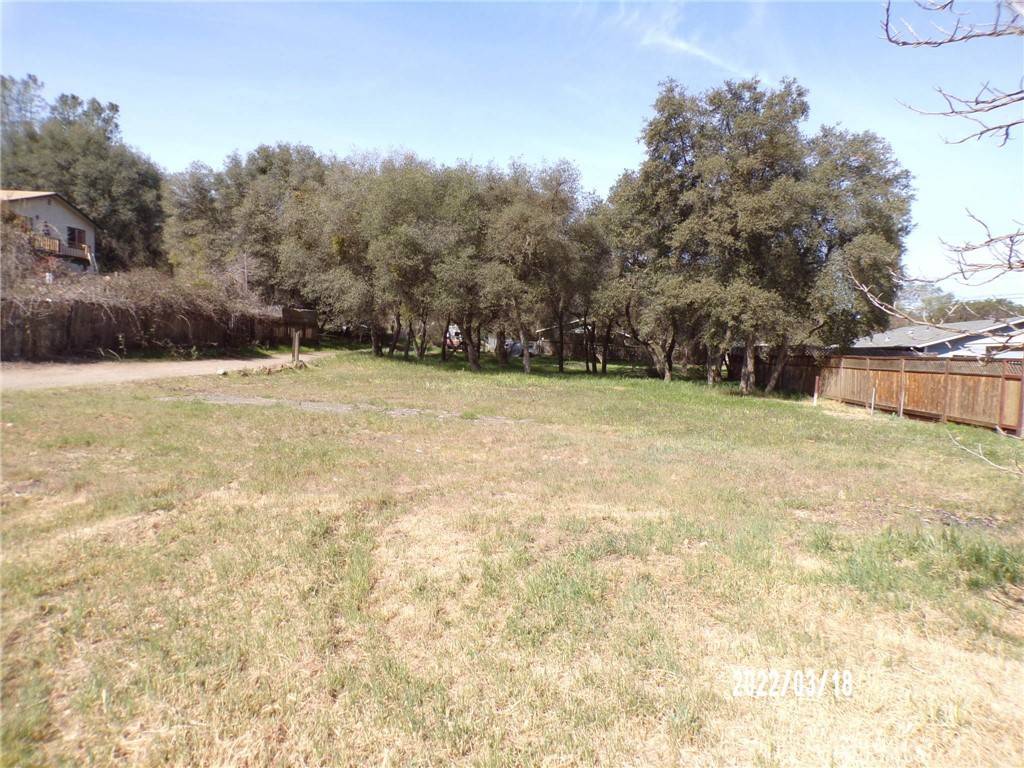 Clearlake, CA 95424,13586 Fair Oak RD