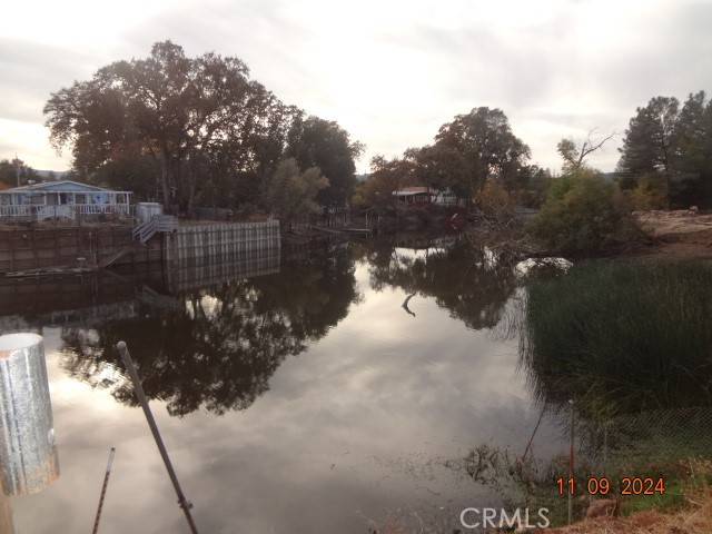 Clearlake, CA 95422,16355 Dam RD