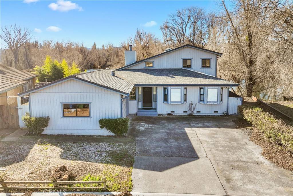 Clearlake, CA 95422,15177 Harbor LN