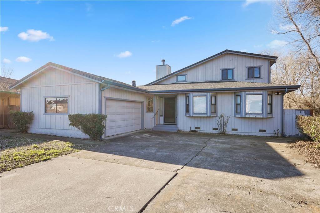 Clearlake, CA 95422,15177 Harbor LN