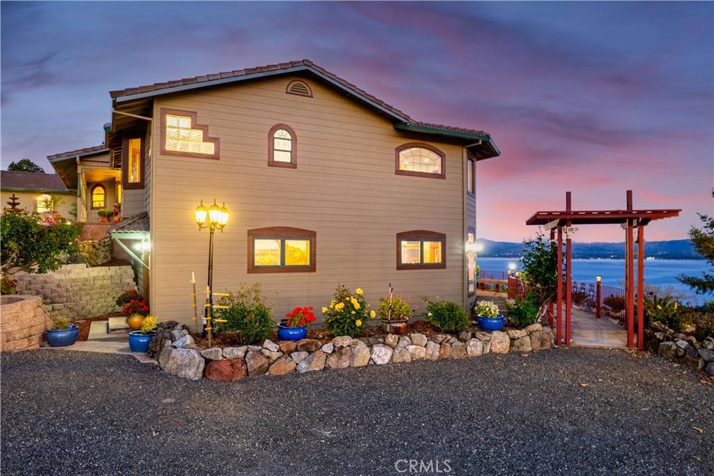 Lakeport, CA 95453,425 Lake Vista Dr