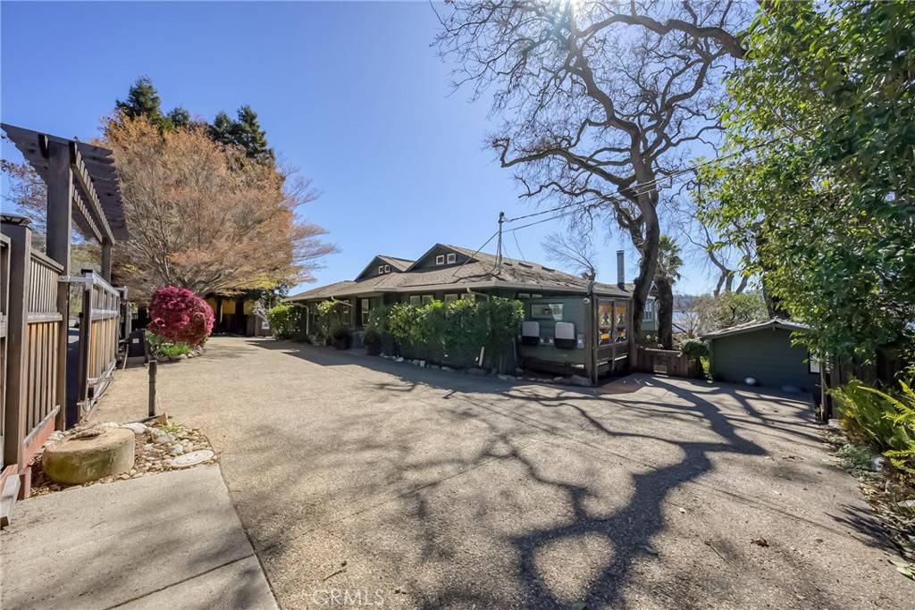 Clearlake Oaks, CA 95423,10195 E Highway 20