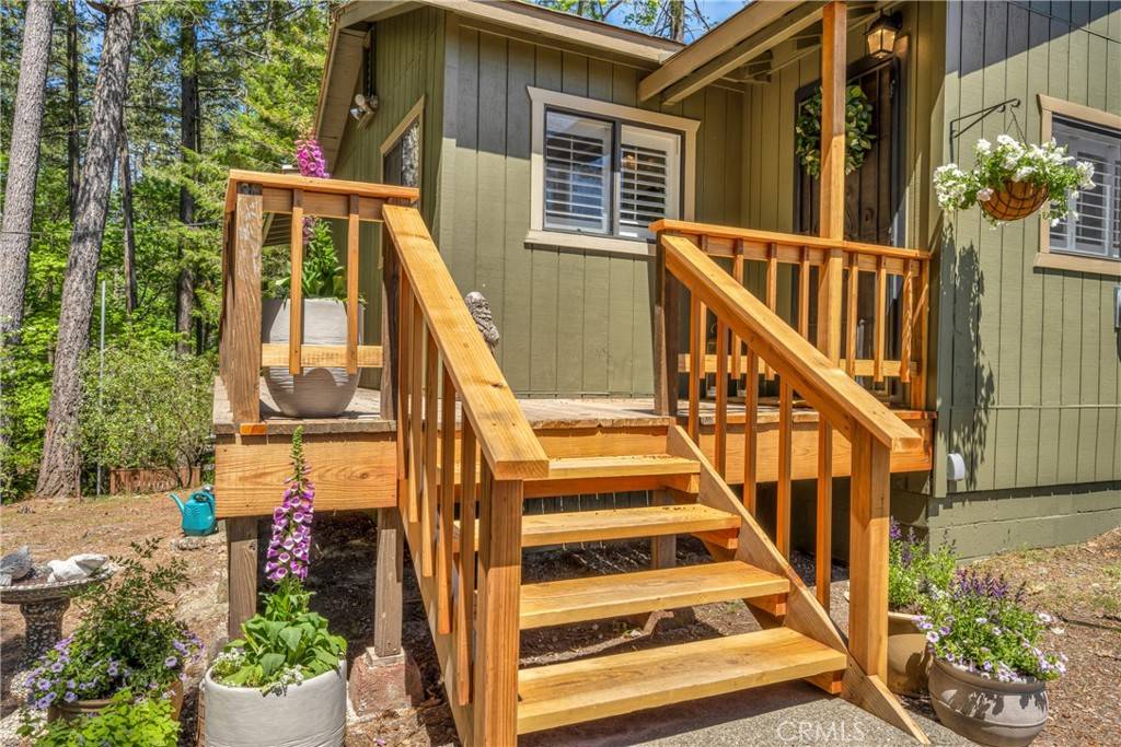 Cobb, CA 95461,17380 Parnassus DR
