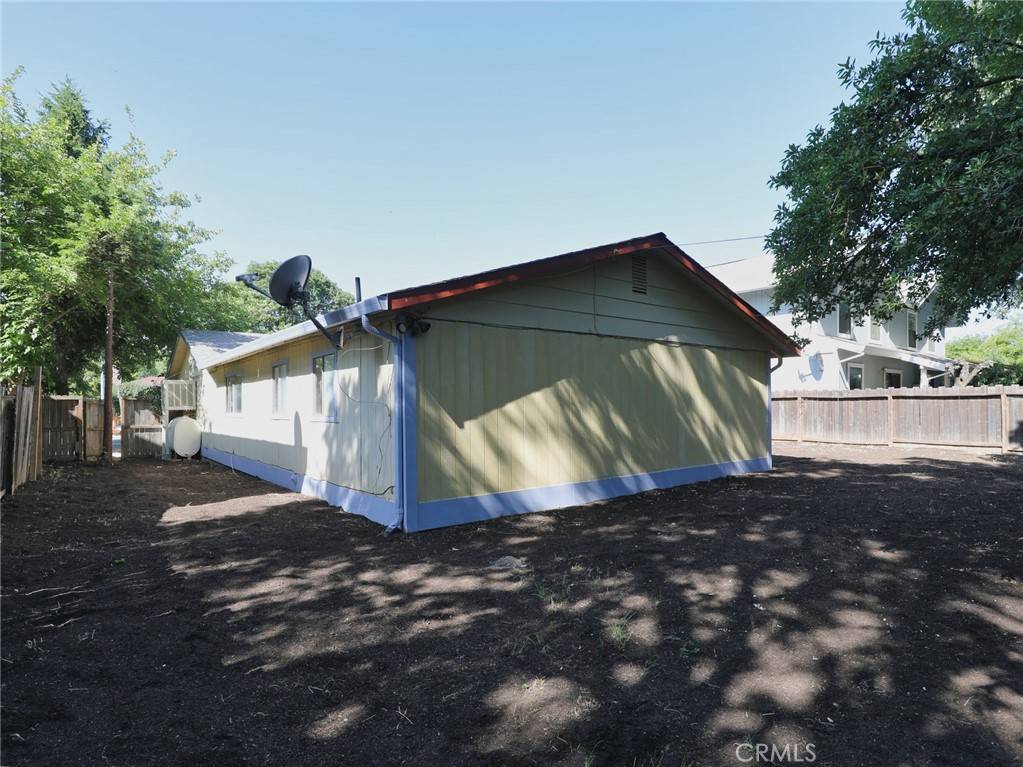 Clearlake, CA 95422,15190 Highlands Harbor RD