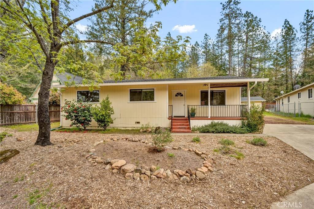 Cobb, CA 95426,10005 Meadow DR
