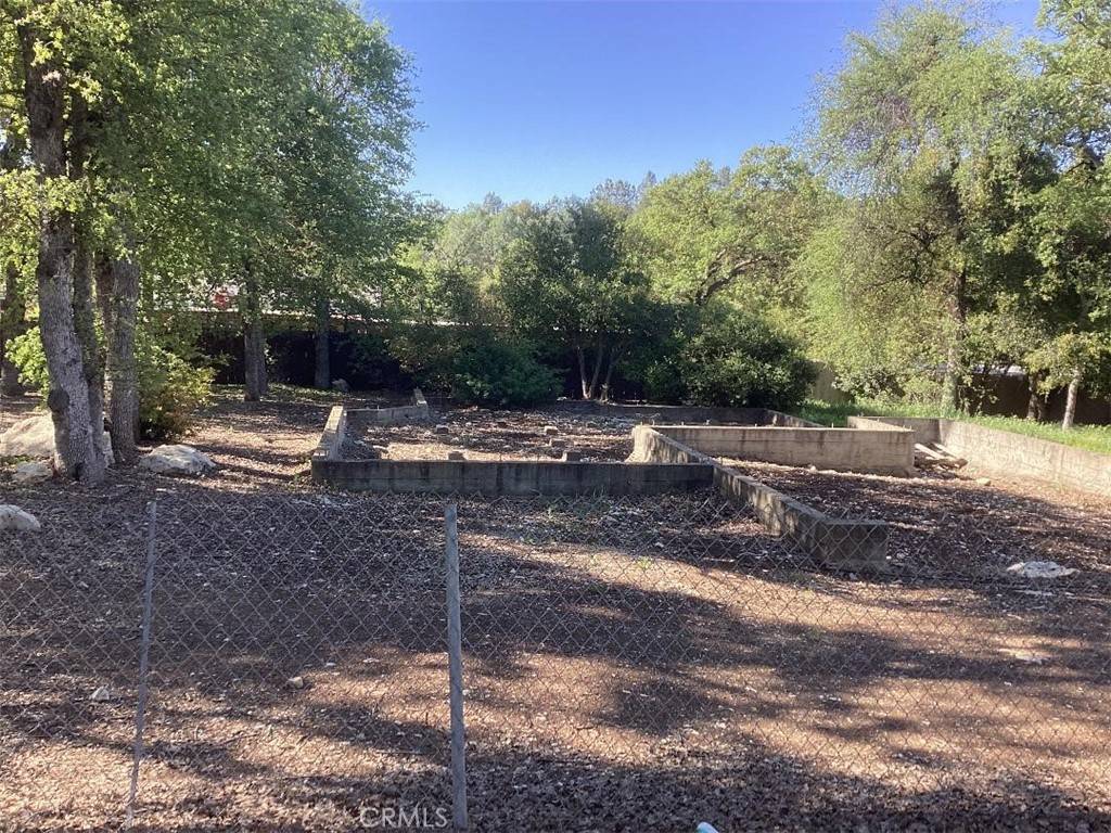 Clearlake, CA 95422,15883 27th AVE