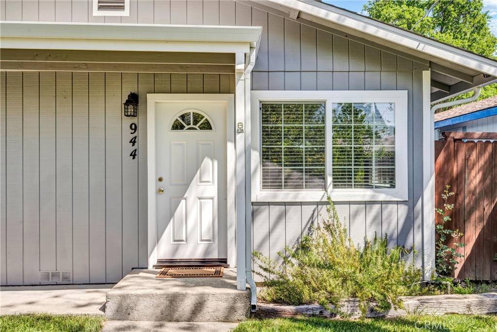 Lakeport, CA 95453,944 First ST
