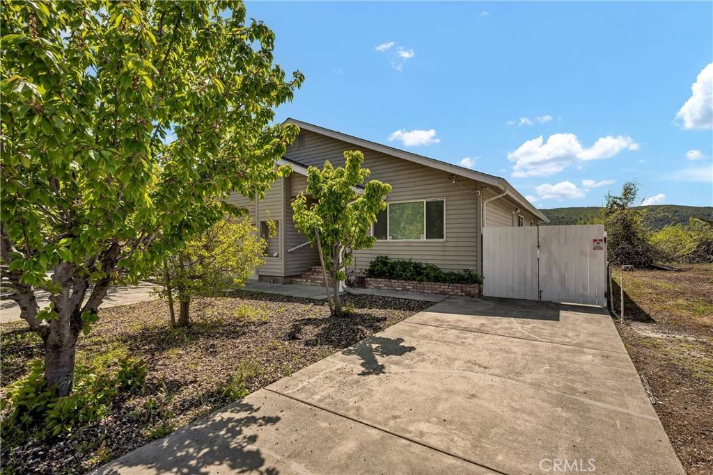 Clearlake Oaks, CA 95423,13201 Keys BLVD