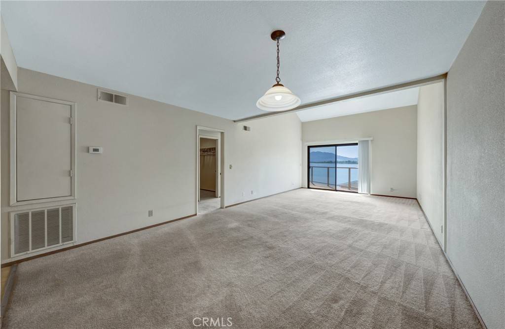 Lakeport, CA 95453,10 Royale AVE #30