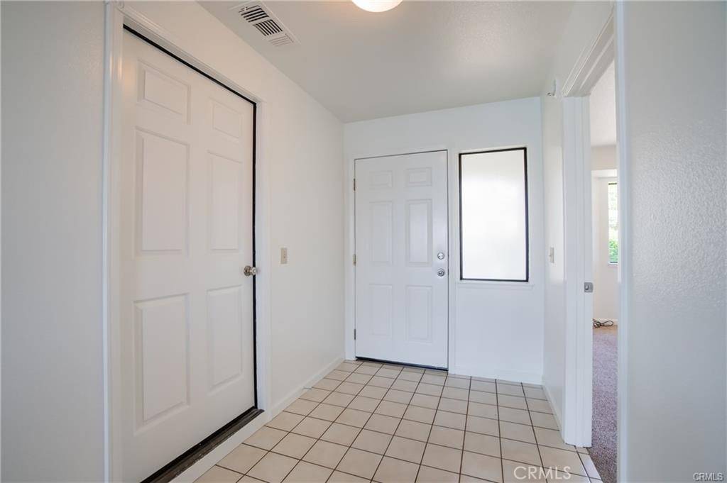 Kelseyville, CA 95451,9102 Bannock CT