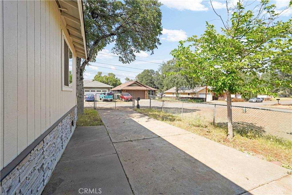 Clearlake, CA 95422,16227 17th AVE