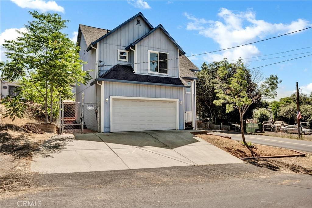 Clearlake, CA 95422,3196 12th ST