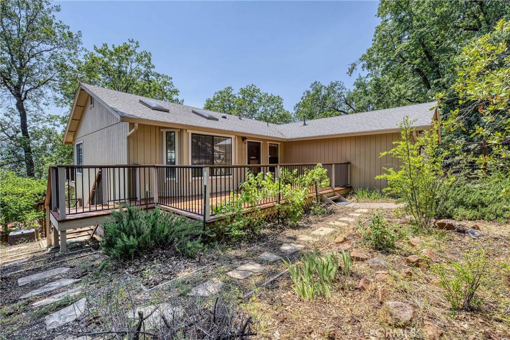 Cobb, CA 95426,9591 Lassen DR