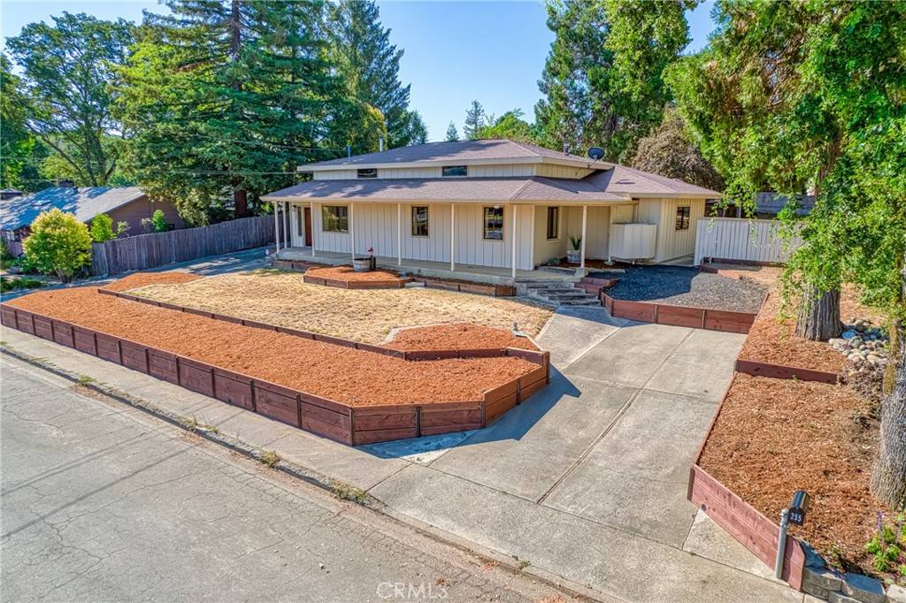 Lakeport, CA 95453,255 Lange ST