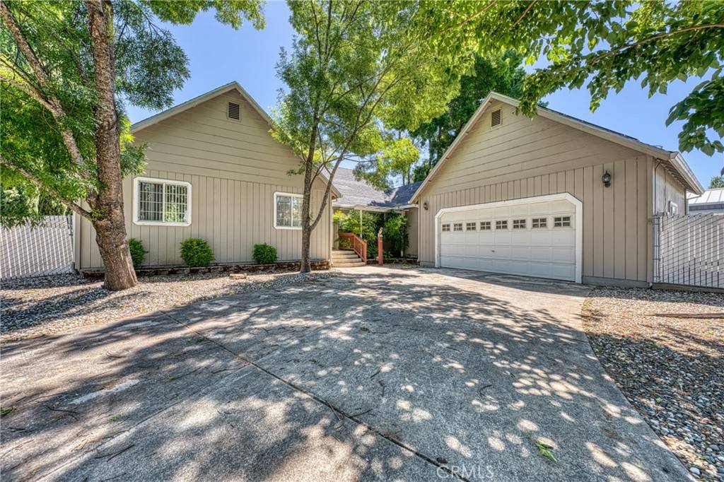 Lakeport, CA 95453,215 Silver CT