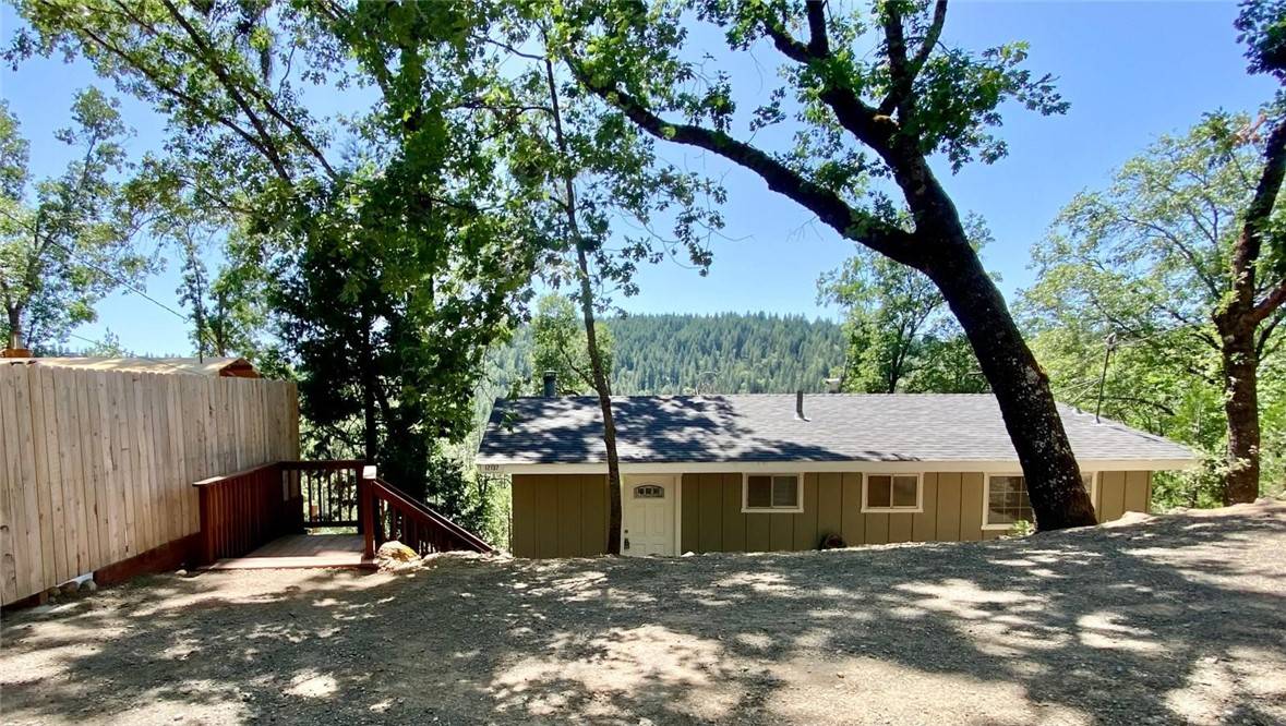Loch Lomond, CA 95461,12137 Black Oak DR