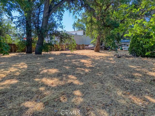 Clearlake, CA 95422,14089 Lakeshore DR