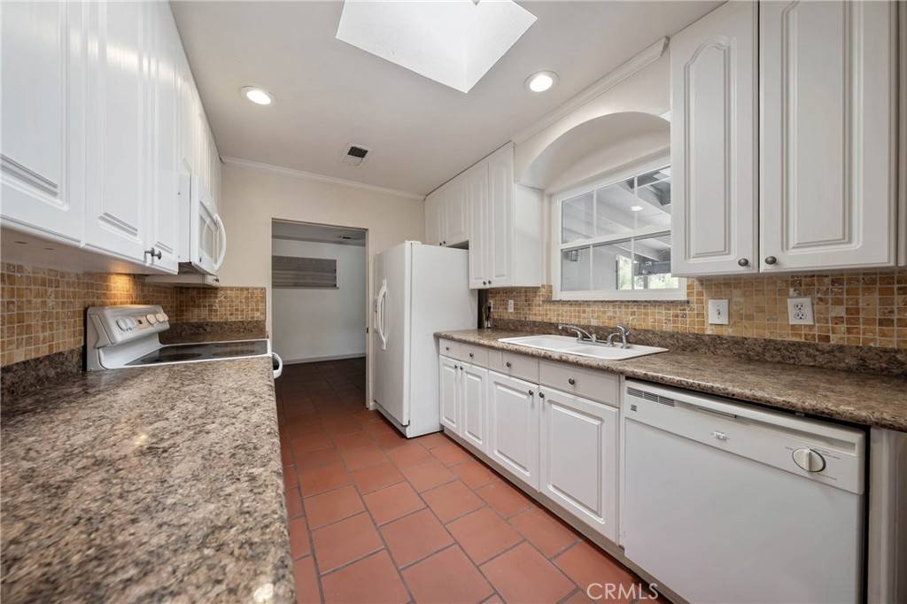 Clearlake Oaks, CA 95423,13334 Anchor