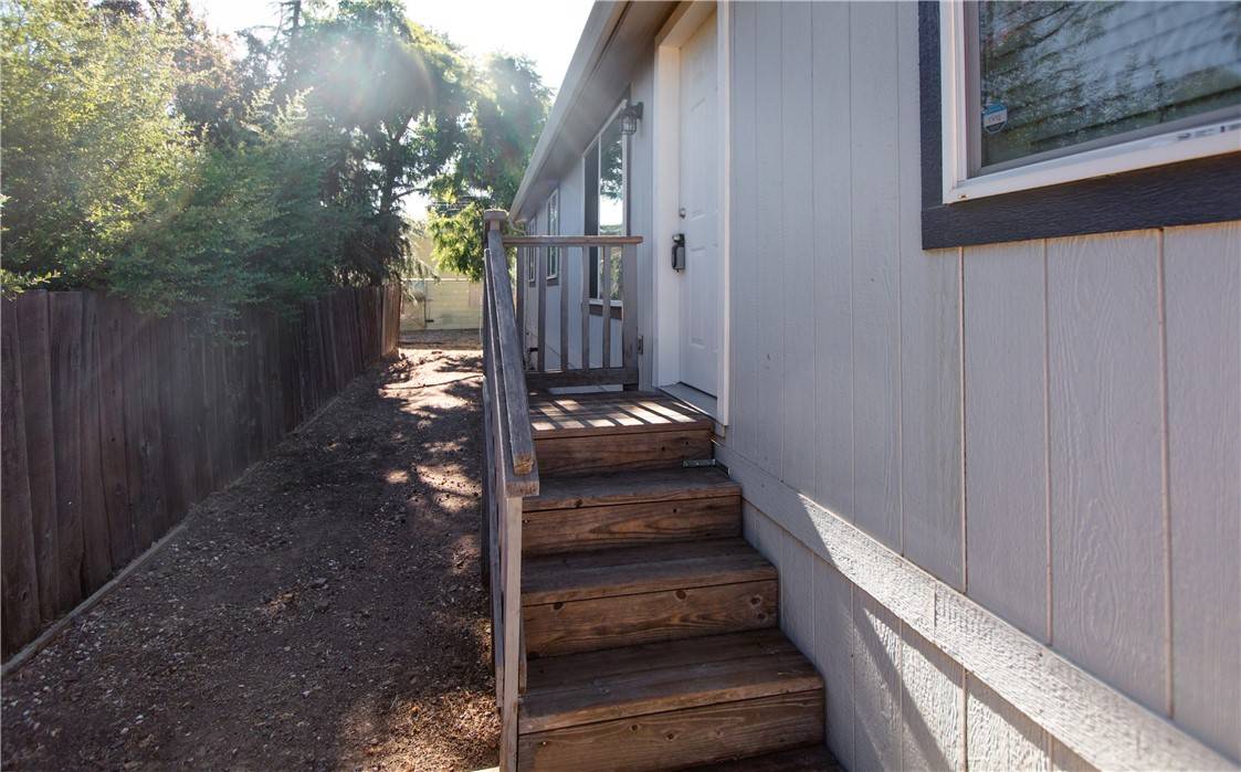 Clearlake, CA 95422,3556 Cypress ST