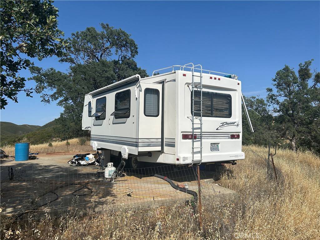 Clearlake Oaks, CA 95423,21947 Meriann DR