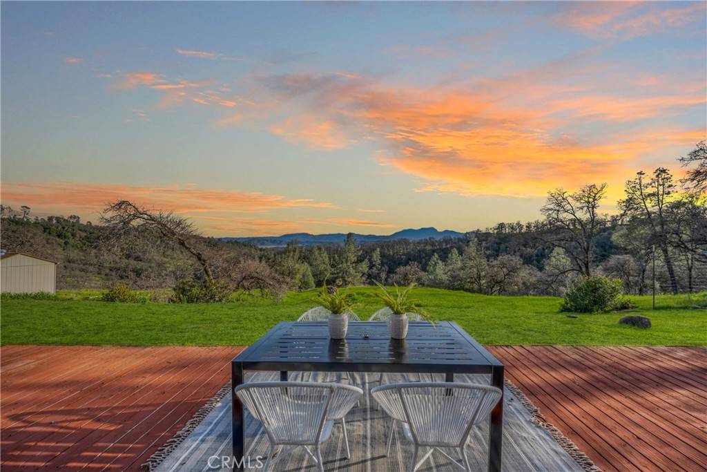 Lower Lake, CA 95457,17023 Hofacker LN
