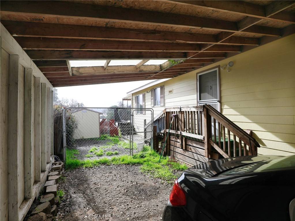 Clearlake Oaks, CA 95423,10015 Terry DR