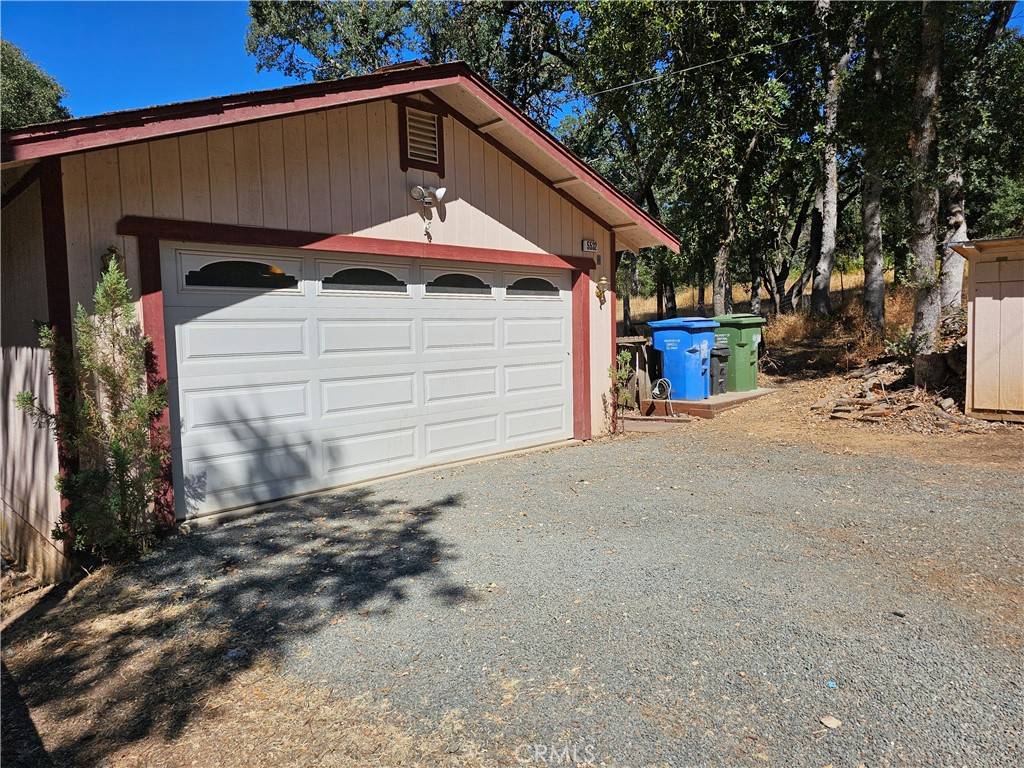 Clearlake, CA 95422,5532 Pine AVE